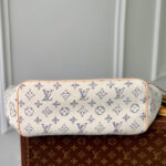 Louis Vuitton Neverfull MM M24905 Cream